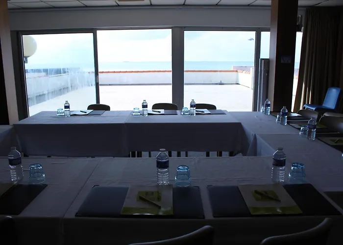 Logis Hotel Le Calluna Restaurant La Flottille